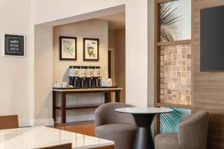 Hampton Inn Pembroke Pines - 1