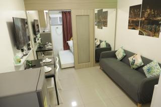 Mall of Asia Shore Dynastel Staycation - 2