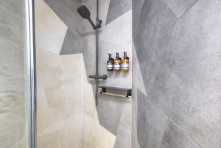 Superbe appartement, hypercentre, 4chambres. - Béziers - 6