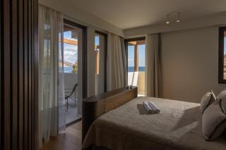 Beachfront Linum Escape Retreat with a Heated Pool - Agios Nikolaos - 1
