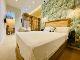 Cabanyal Room 5 - New & Stylish by the Beach - Valencia - 0