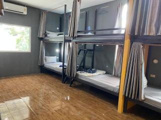 The view Hostel - 9