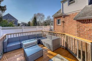 Family Home near NY Beach - Private Workspace - Glen Head - 7