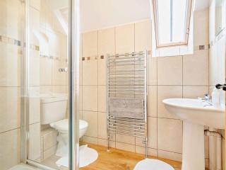1 bed property in Tretower Brecon Beacons BN126 - - 1