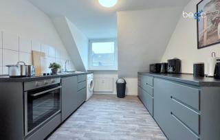 BEGE APARTMENTS: BUSINESS QUARTERS - 3