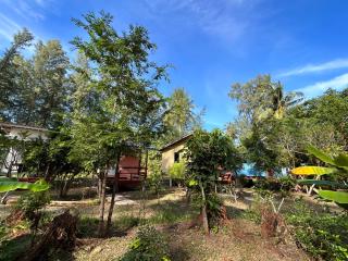 Neverland Beach Village Bungalows - 5