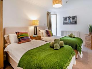 2 Bed in Tenby FB034 - Tenby - 1
