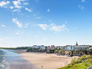 1 Bed in Tenby FB154 - 1