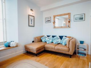 2 Bed in Tenby FB285 - Tenby - 5