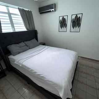 Studio21-A Centric Comfort Apartment - Bayamon - 7