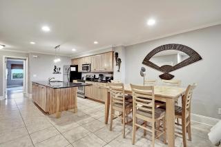 23 Beach Club Villa - Isle of Palms - 1