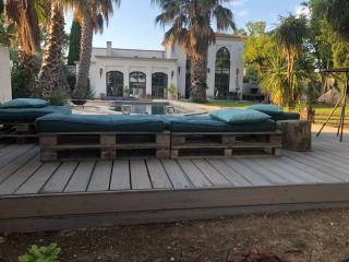 Villa contemporaine avec piscine sur 1400 m² de terrain, à 10 kms du Cap d Agde - 9