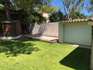 Villa contemporaine avec piscine sur 1400 m² de terrain, à 10 kms du Cap d Agde - 2