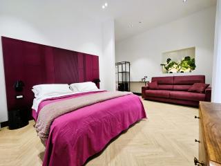 Orefici Place - Naples - 8