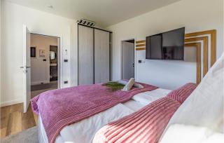 3 Bedroom Awesome Home In Orbanici - Orbanići - 6