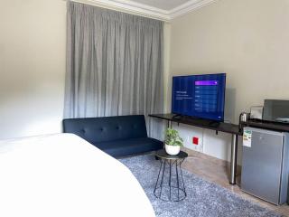Bobisemo Luxury Pretoria East Apartment - 5