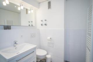 Haus-Metropol-196-OB - 2