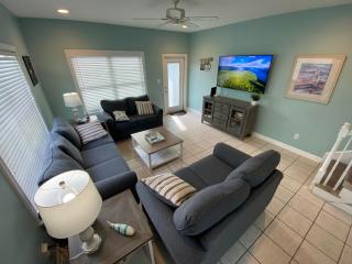 Blue Parrot - Gulf Shores - 2