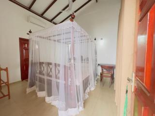 Breeze Rest - Unawatuna - 5