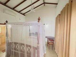 Breeze Rest - Unawatuna - 1