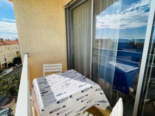 T2+cabine, clim, parking privé, 4 pers, Le Barcarès - FR-1-81-430 - 1