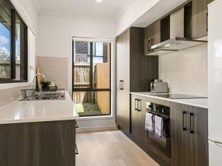 Ideal for Getaway - 3BR home - 4