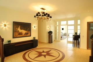 Villa Schmidt - Strandhaus direkt am Meer mit Sauna, Sport und Dünengarten IV - Warnemünde - 1