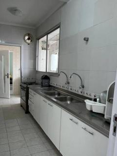 Apartamento a 100m. da Praia de Pitangueiras - 4