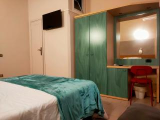 Hotel Il Boschetto - Pistoia - 1