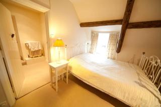 Afton Thatch: Beautiful Thatched Family Cottage - Freshwater - 3