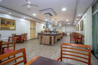 Hotel Golden Park Curitiba By Nacional Inn - Curitiba - 2