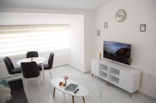 Art life apartment Flora в спальне нет окна - 2