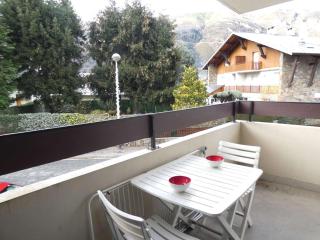 Appartement T2 pour 6 personnes, balcon, parking, St-Lary-Soulan - FR-1-457-142 - 1