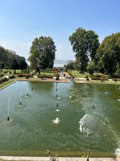 Dilshad Houseboats - Srinagar - 8