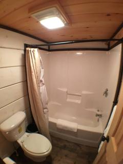 Tiny Home Cottage Near the Smokies #11 Mina - 4