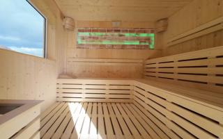 Friends Chalet - - 7