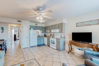 Lagoon Landing 203 - 4