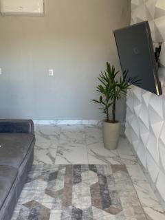 Linda casa com 2 quartos, 80 metros da praia de mariscal - Bombinhas - 9