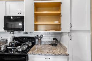 Chic 2 BD/2 BA Condo: Serene Escape in Melbourne - Melbourne - 3