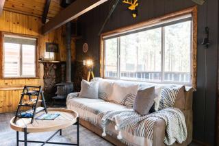 Knotty Bear Haus - 4