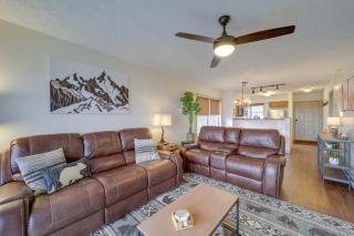 Lovely Beech Mountain Condo with Balcony and Views! - Beech Mountain - 7