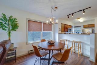 Lovely Beech Mountain Condo with Balcony and Views! - Beech Mountain - 2