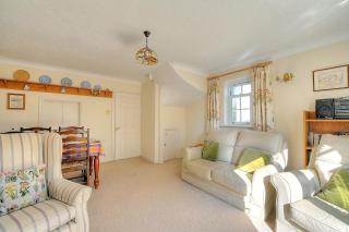 Blacksmiths Cottage - 9