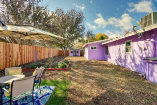 Artfully Decorated Cottonwood Home Pets Welcome! - 8