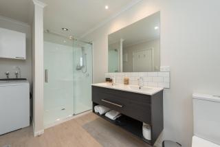 Luxury Apartment retreat - 3