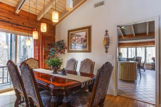 Peaceful Lawrenceville Cabin with Hot Tub on 6 Acres - 2