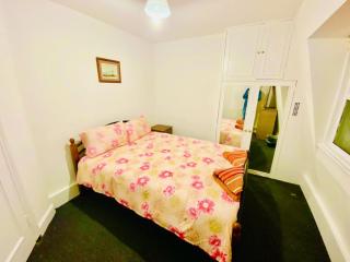 Tow Bedroom Apartment in Central London - Londra - 3