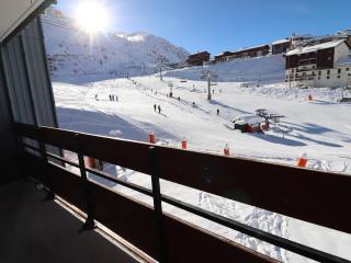Spacieux Appart 65m² Ski aux Pieds à Tignes – 6 Pers., Wifi, Balcon - FR-1-502-473 - 2