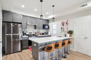Incredible Value for 12 guests, New 3BR Home by Disneyland, Knott's, Beach - Midway City - 5