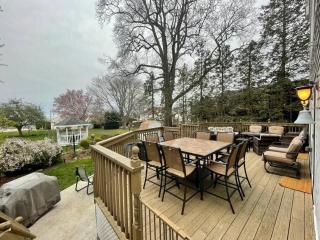 Spacious Oceanview Villa Elegant Coastal Escape, Sleeps 22 - 5